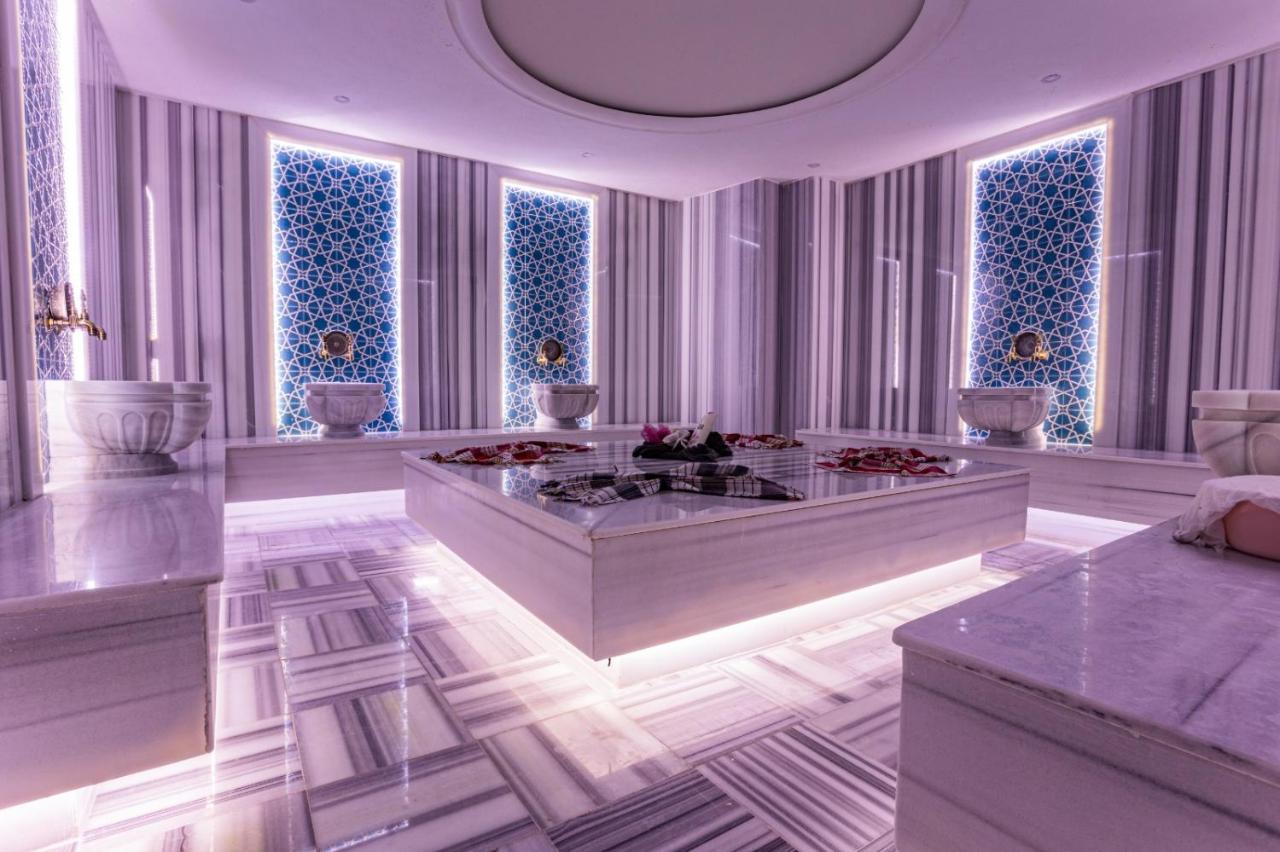 Mays Royal Hotel Istanbul Exterior photo